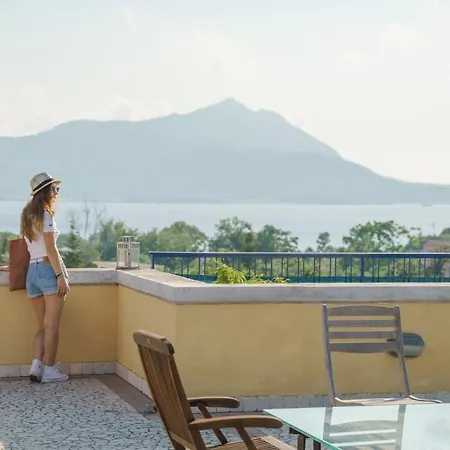Le Grand Bleu - Gioia Apartahotel 3*