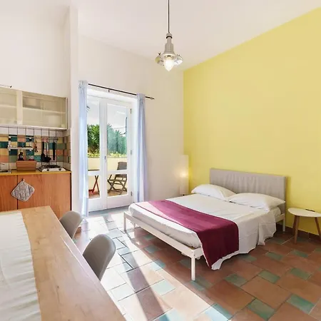 Le Grand Bleu - Gioia Aparthotel Procida
