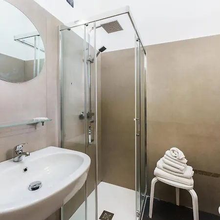 Aparthotel Le Grand Bleu - Gioia 3*
