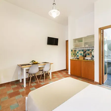 Aparthotel Le Grand Bleu - Gioia 3*
