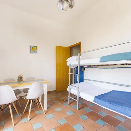 Le Grand Bleu - Gioia Aparthotel Procida