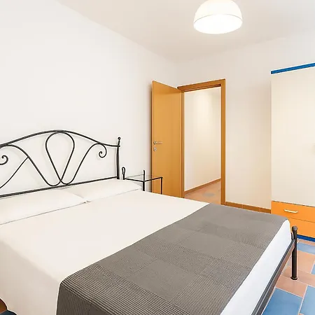 Le Grand Bleu - Gioia Aparthotel 3*