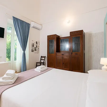 Le Grand Bleu - Gioia 3* Procida